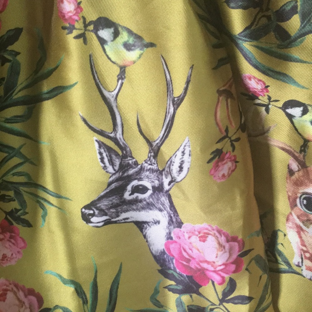 Unique Wildlife Sateen Dress Birds, Roses, Deer - Picture 4 of 10